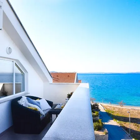 Apartment Success Luxury
