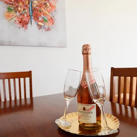 Apartment Success Luxury